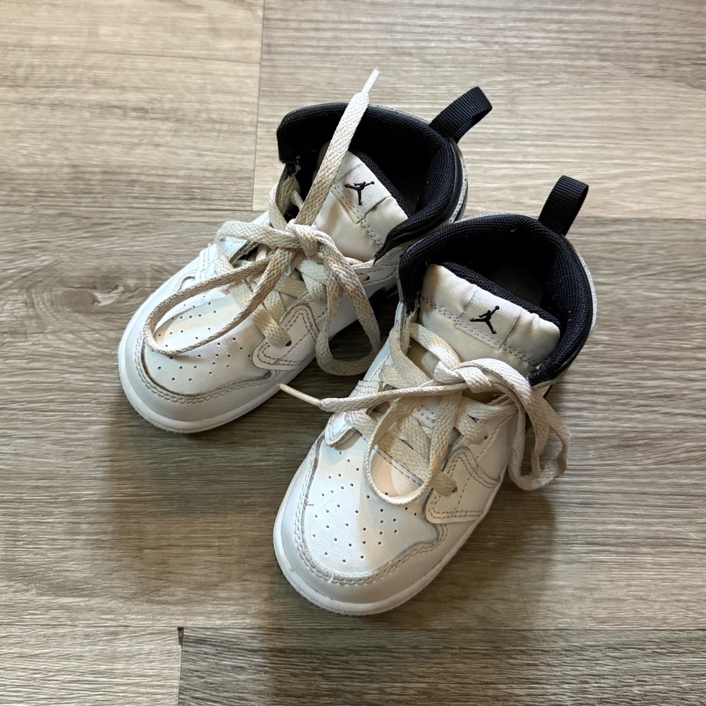 Jordan Kids White Dress Shoes